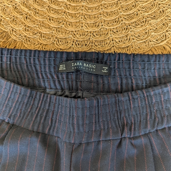 Zara pinstripe, banded joggers, size M, navy and red - Picture 4 of 5